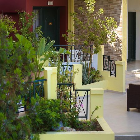 Ariadni Palace Apartments 헐소니소스 외부 사진
