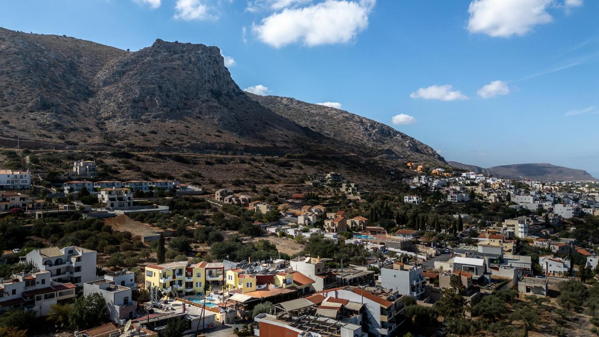Ariadni Palace Apartments 헐소니소스 외부 사진