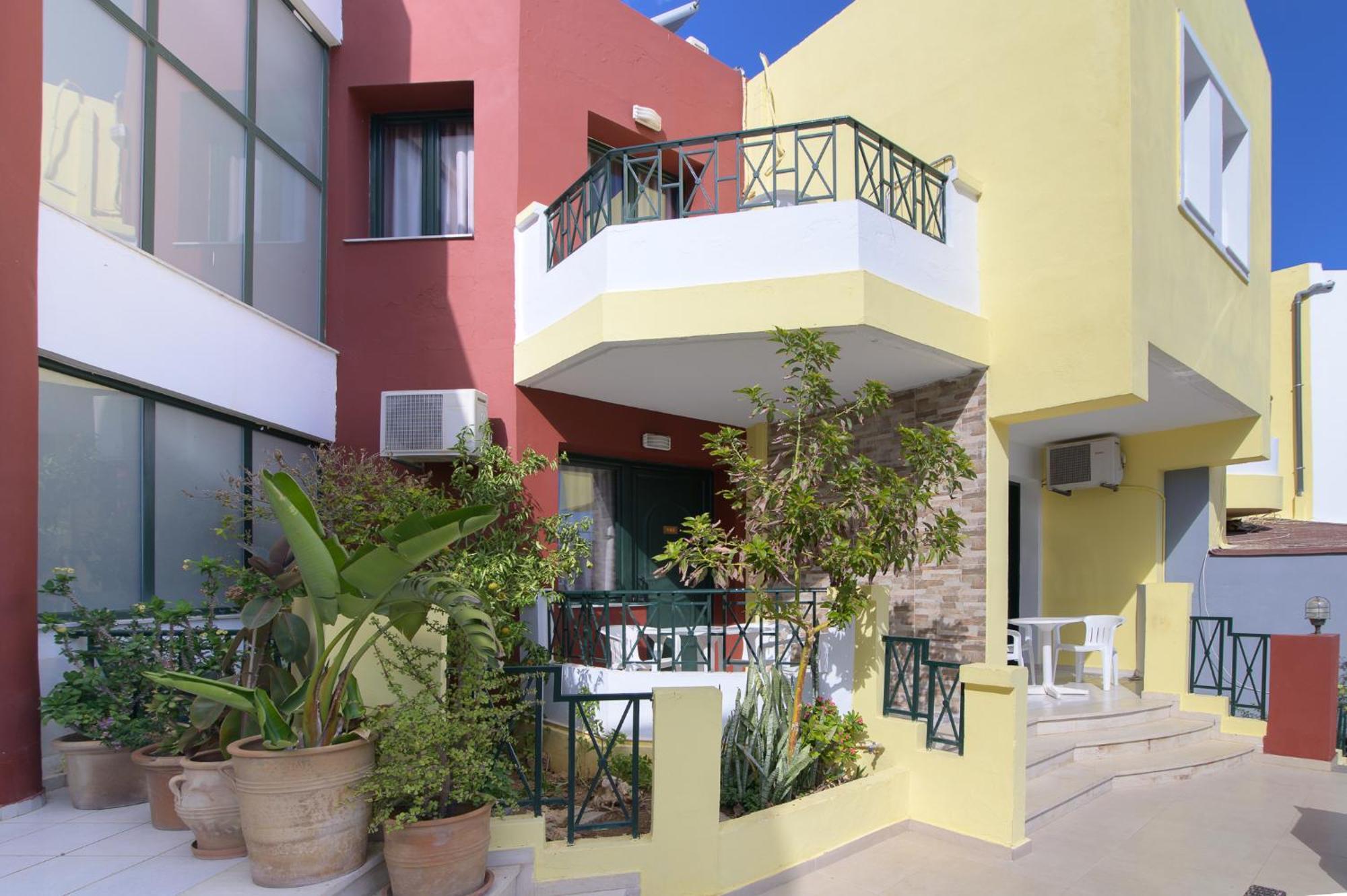 Ariadni Palace Apartments 헐소니소스 외부 사진