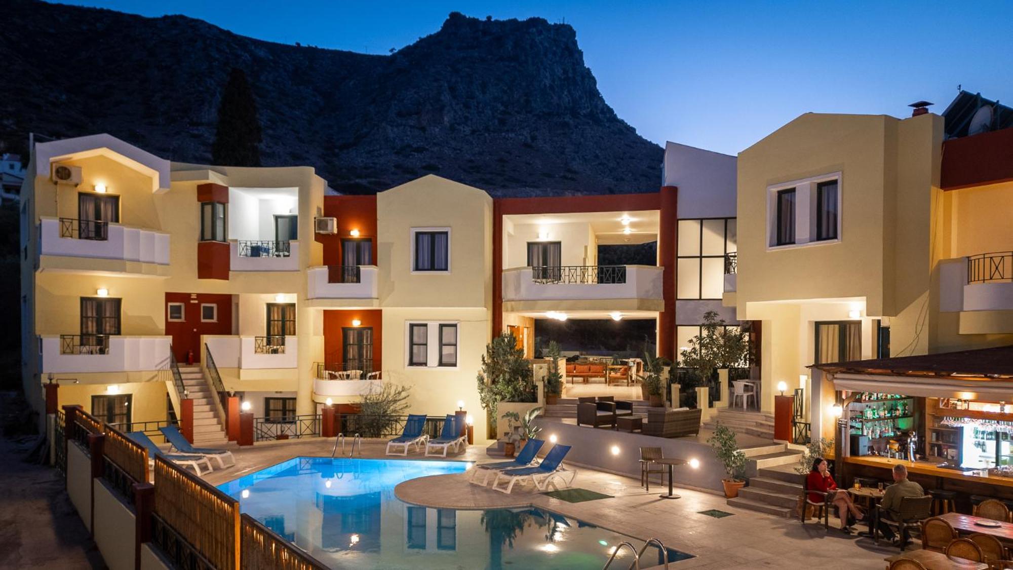 Ariadni Palace Apartments 헐소니소스 외부 사진